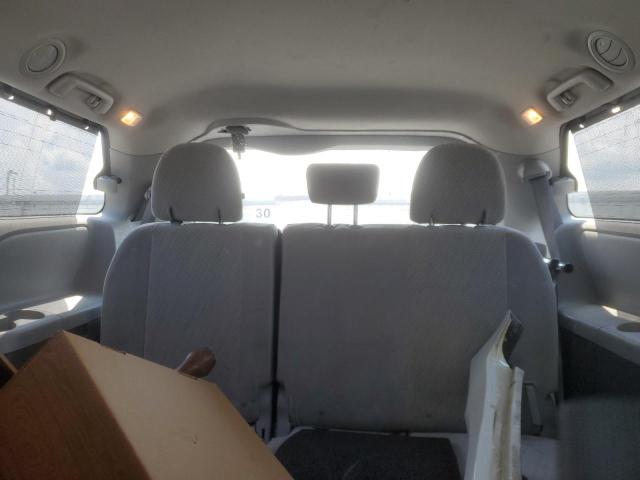 5TDKZ3DC5KS002038 - 2019 TOYOTA SIENNA LE 白色 照片 10