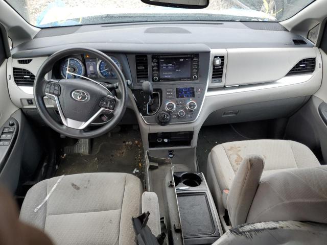 5TDKZ3DC5KS002038 - 2019 TOYOTA SIENNA LE 白色 照片 8