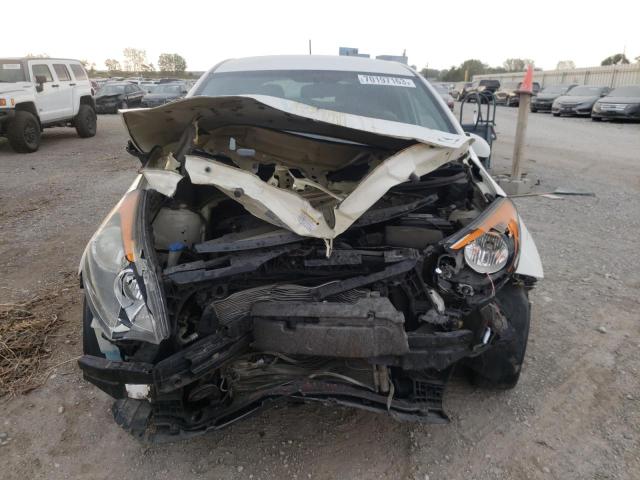 KNADM5A38C6014397 - 2012 KIA RIO EX LX WHITE photo 5