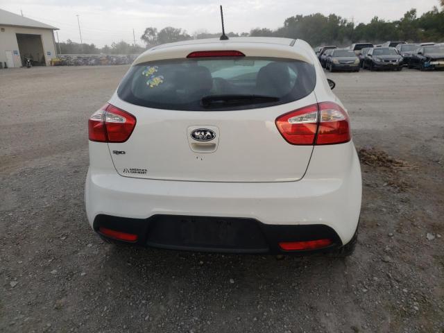 KNADM5A38C6014397 - 2012 KIA RIO EX LX WHITE photo 6