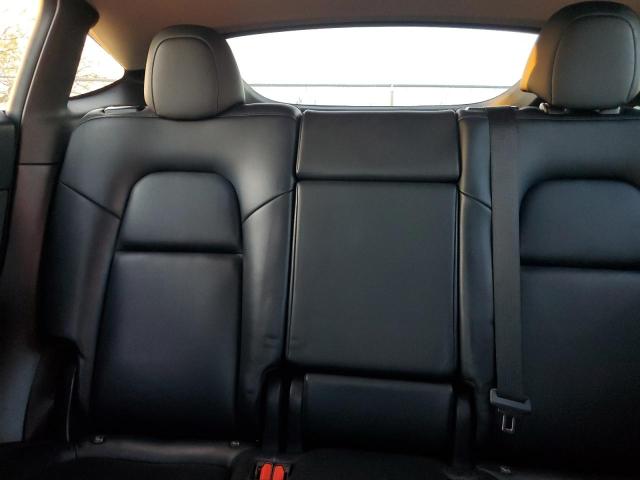 7SAYGDEE0NF385601 - 2022 TESLA MODEL Y 白色 照片 10