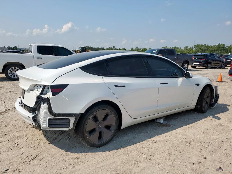 5YJ3E1EA1NF321415 - 2022 TESLA MODEL 3 WHITE photo 3