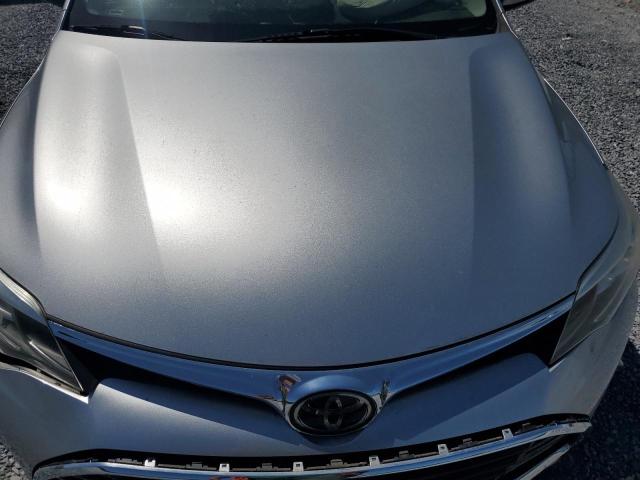4T1BK1EB0JU265638 - 2018 TOYOTA AVALON XLE Сріблястий фото 11