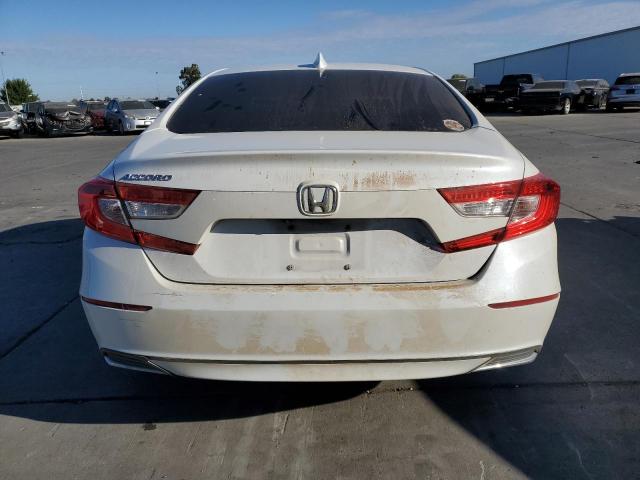 1HGCV1F16JA067591 - 2018 HONDA ACCORD LX WHITE photo 6