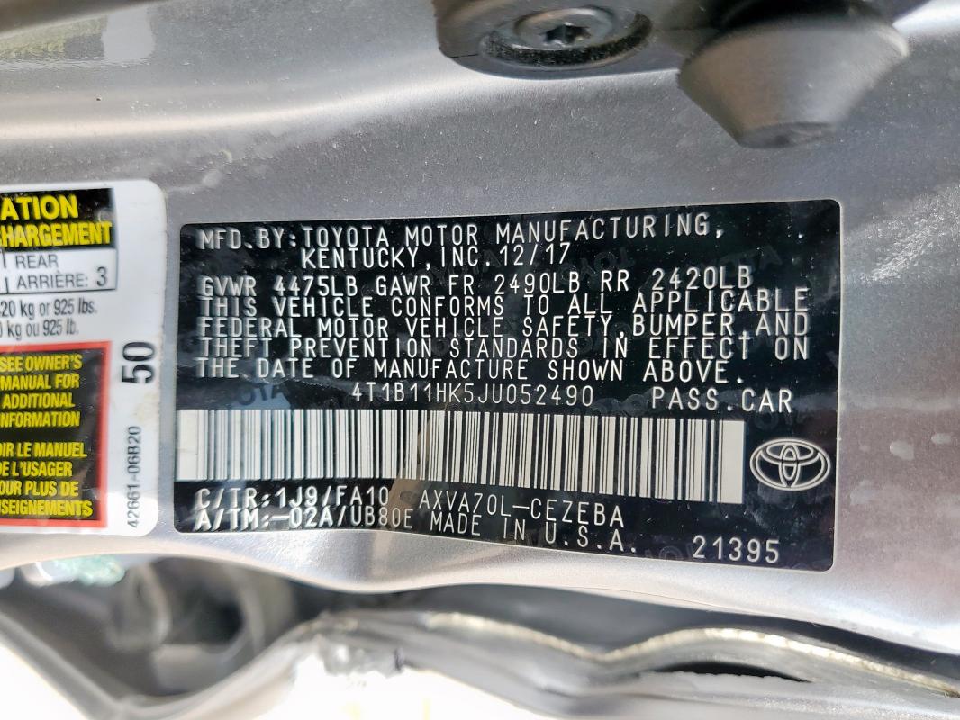 4T1B11HK5JU052490 - 2018 TOYOTA CAMRY L 银色 照片 12