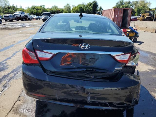 5NPEC4ACXBH250400 - 2011 HYUNDAI SONATA SE შავი ფოტო 6