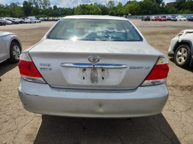 4T1BE30KX6U722781 - 2006 TOYOTA CAMRY LE SILVER photo 6