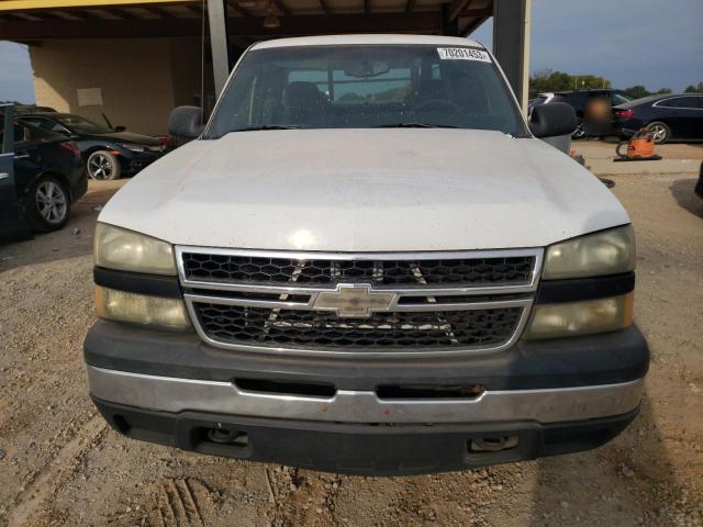 2GCEC19V071103791 - 2007 CHEVROLET SILVERADO C1500 CLASSIC WHITE photo 5