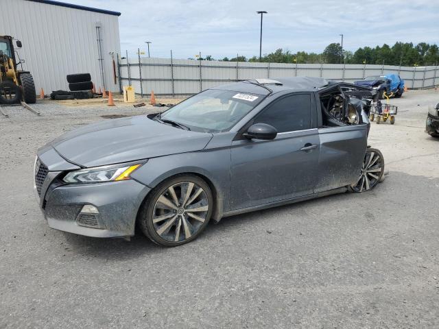 2019 NISSAN ALTIMA SR, 