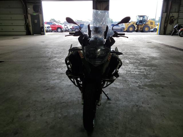 WB10A1202FZ098515 - 2015 BMW R1200 GS ADVENTURE GREEN photo 2