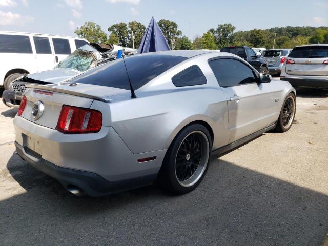 1ZVBP8CFXB5152065 - 2011 FORD MUSTANG GT SILVER photo 3