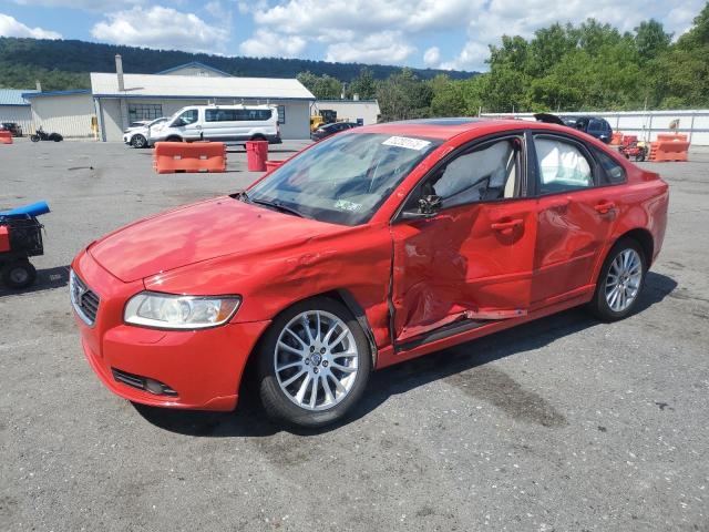 2010 VOLVO S40 2.4I, 