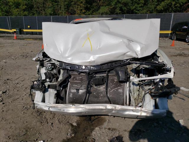 19UDE2F37MA001423 - 2021 ACURA ILX WHITE photo 5