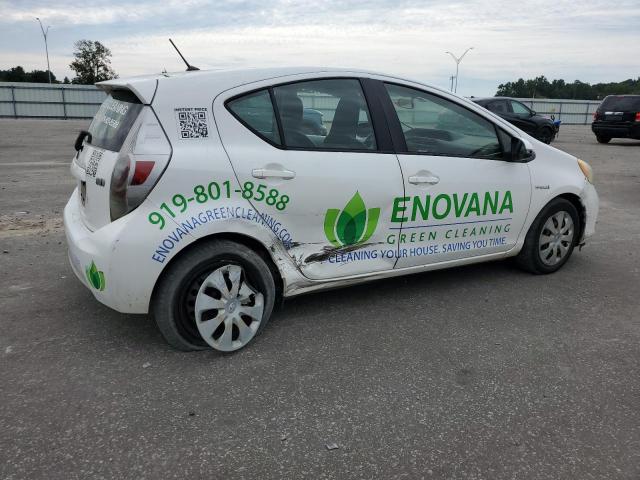 JTDKDTB35C1526578 - 2012 TOYOTA PRIUS C 白色 照片 3