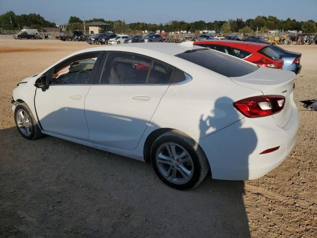 1G1BE5SM9J7171029 - 2018 CHEVROLET CRUZE LT WHITE photo 2