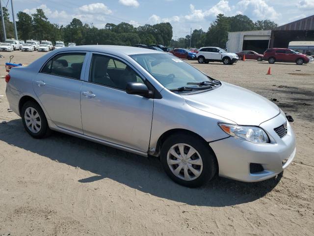 JTDBL40E399051309 - 2009 TOYOTA COROLLA BASE SILVER photo 4