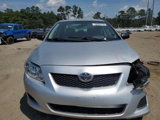 JTDBL40E399051309 - 2009 TOYOTA COROLLA BASE SILVER photo 5