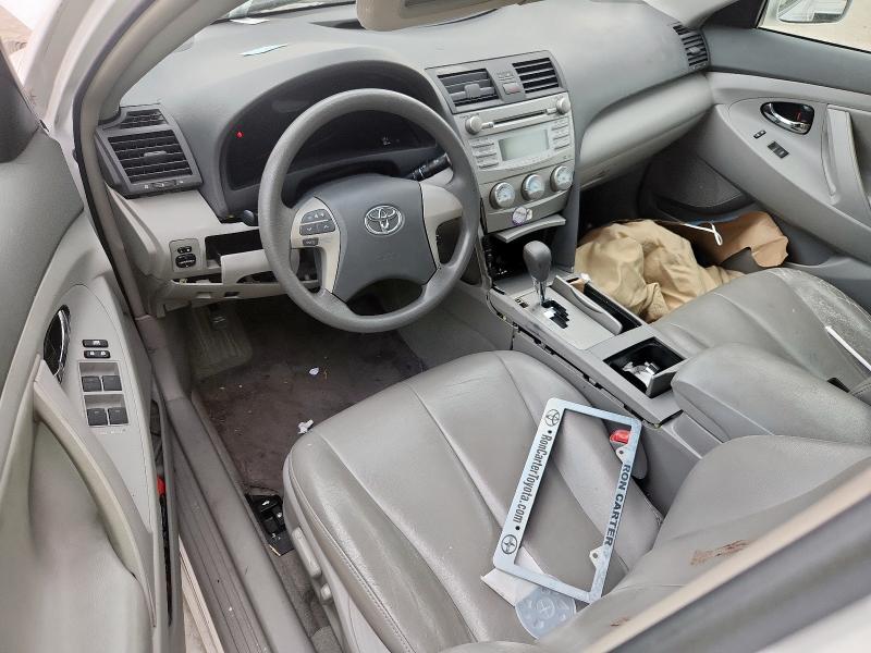 4T1BF3EK0BU683179 - 2011 TOYOTA CAMRY BASE 白色 照片 8