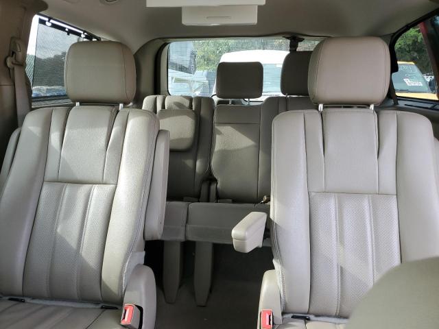 2C4RC1CG4GR240262 - 2016 CHRYSLER TOWN & COU TOURING L RED photo 10