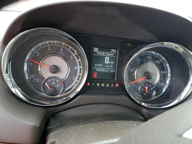 2C4RC1CG4GR240262 - 2016 CHRYSLER TOWN & COU TOURING L RED photo 9