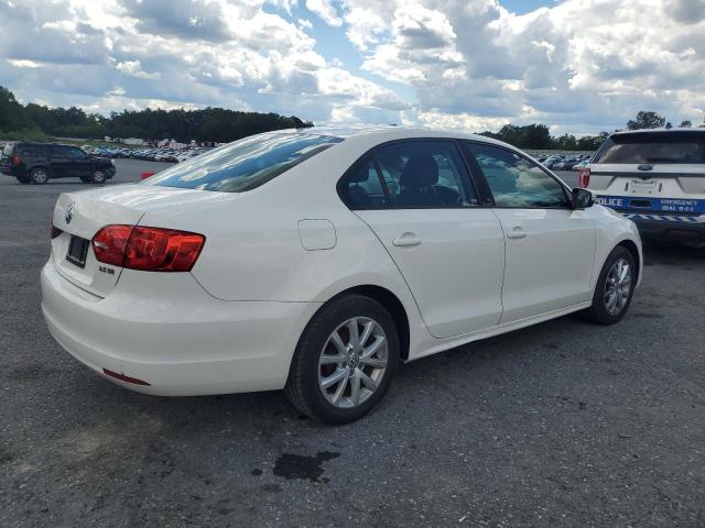 3VWDZ7AJ7BM312921 - 2011 VOLKSWAGEN JETTA SE WHITE photo 3