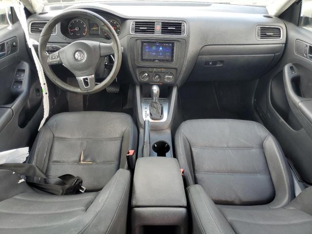 3VWDZ7AJ7BM312921 - 2011 VOLKSWAGEN JETTA SE WHITE photo 8