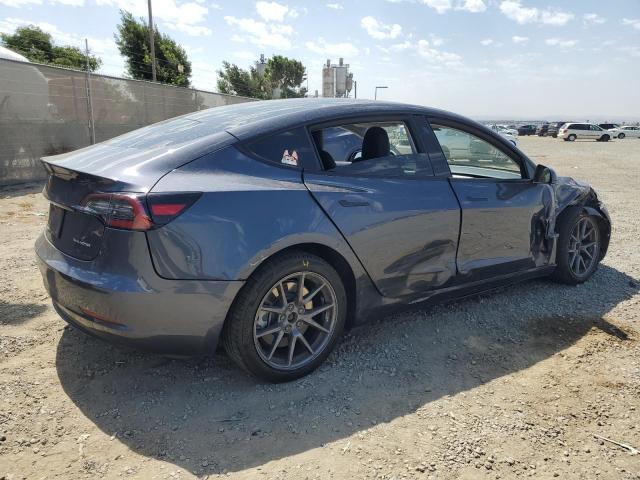 5YJ3E1EB6PF392363 - 2023 TESLA MODEL 3 Серый фото 3