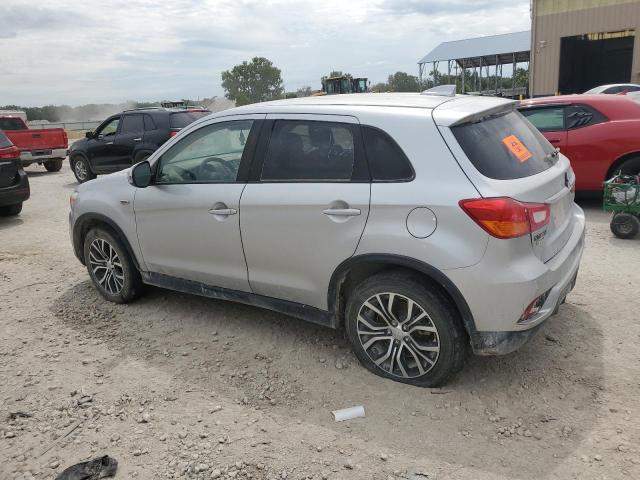 JA4AR3AU6KU011524 - 2019 MITSUBISHI OUTLANDER ES Արծաթագույն լուսանկար 2