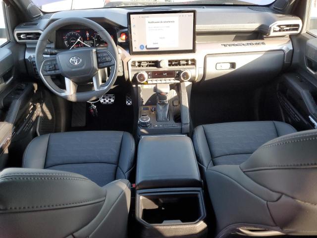 3TMLB5JN6SM132484 - 2025 TOYOTA TACOMA DOUBLE CAB BLUE photo 8