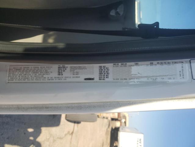 1FVACWDT38HZ07670 - 2008 FREIGHTLINER M2 106 MEDIUM DUTY WHITE photo 13