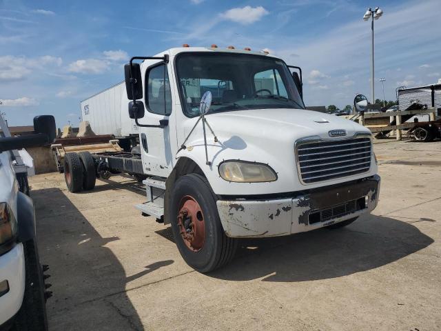 1FVACWDT38HZ07670 - 2008 FREIGHTLINER M2 106 MEDIUM DUTY WHITE photo 4