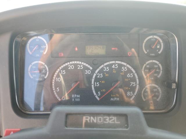 1FVACWDT38HZ07670 - 2008 FREIGHTLINER M2 106 MEDIUM DUTY WHITE photo 9