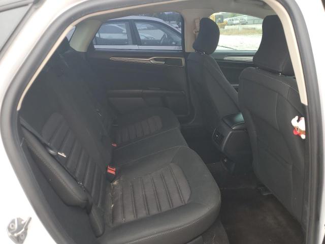 3FA6P0HD5KR283419 - 2019 FORD FUSION SE Білий фото 10