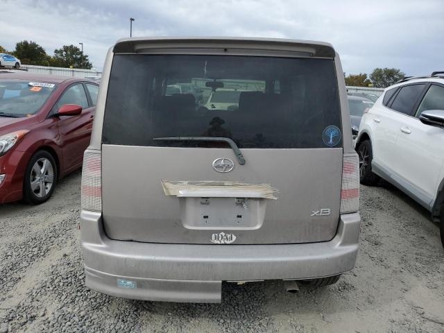 JTLKT334X40151860 - 2004 TOYOTA SCION XB GRAY photo 6