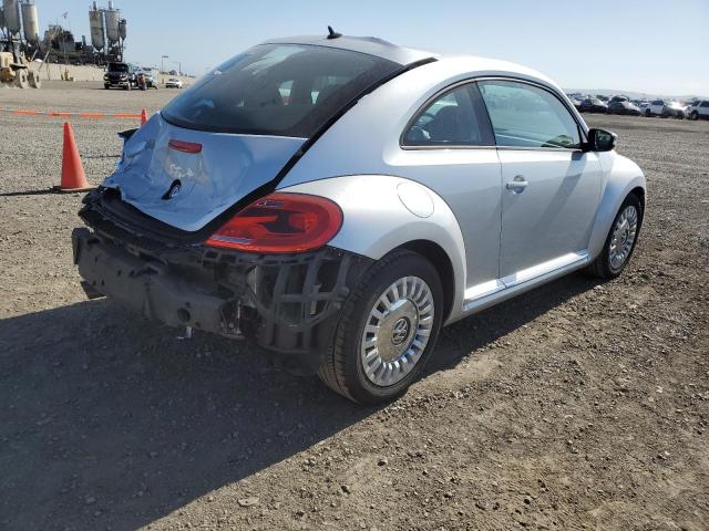 3VWJP7AT6DM659282 - 2013 VOLKSWAGEN BEETLE SILVER photo 3