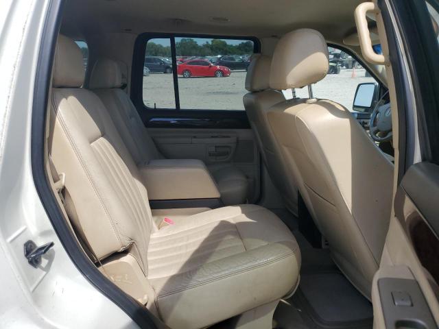 5LMEU88H93ZJ30810 - 2003 LINCOLN AVIATOR Սպիտակ լուսանկար 11