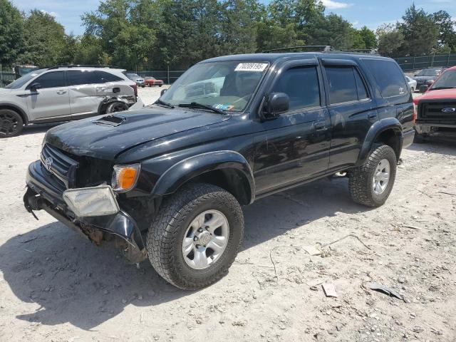 2001 TOYOTA 4RUNNER SR5, 