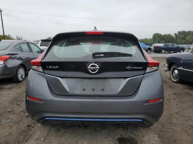 1N4AZ1BV7MC551139 - 2021 NISSAN LEAF S GRAY photo 6