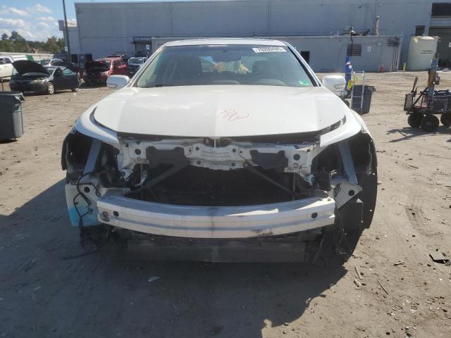 19UUA8F23CA037887 - 2012 ACURA TL WHITE photo 5