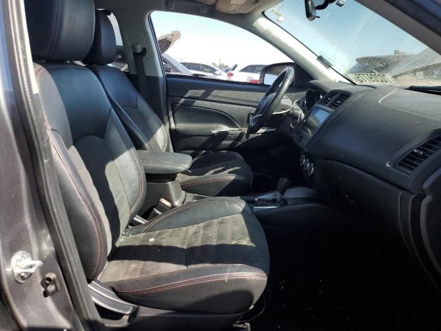 JA4AP3AW2JZ032783 - 2018 MITSUBISHI OUTLANDER ES Серый фото 7