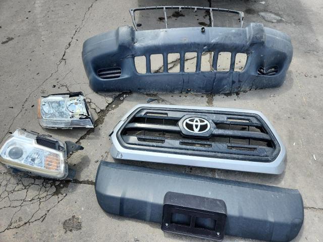 5TFAX5GN8HX077197 - 2017 TOYOTA TACOMA DOUBLE CAB Grau Foto 12