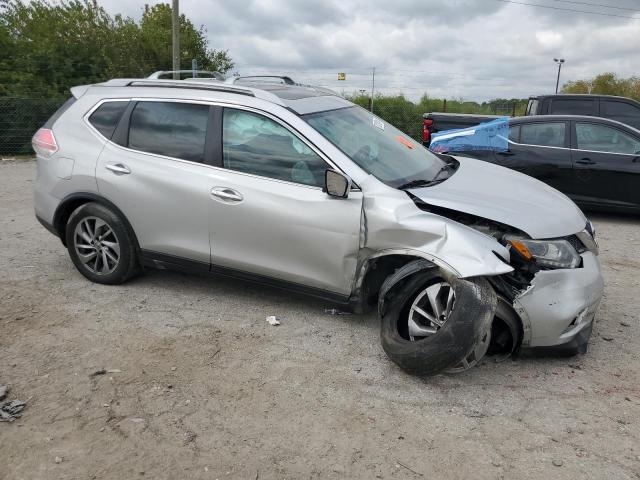 5N1AT2MVXFC775356 - 2015 NISSAN ROGUE S SILVER photo 4