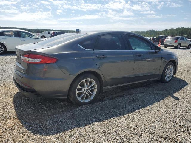 3FA6P0LU7KR206543 - 2019 FORD FUSION SE Grau Foto 3