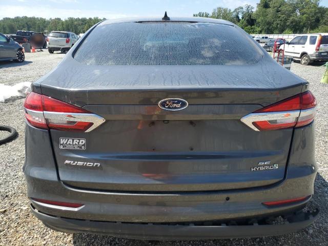 3FA6P0LU7KR206543 - 2019 FORD FUSION SE Grau Foto 6