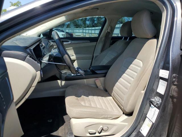 3FA6P0LU7KR206543 - 2019 FORD FUSION SE Grau Foto 7