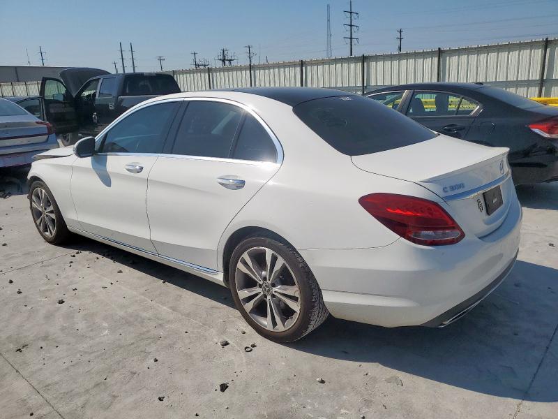 WDDWF4JB0JR402569 - 2018 MERCEDES-BENZ C 300 Blanc photo 2