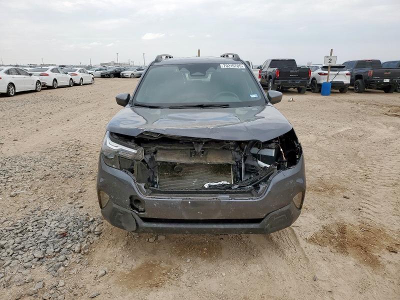 JF2SLDBC6SH437120 - 2025 SUBARU FORESTER PREMIUM ნაცრისფერი ფოტო 5