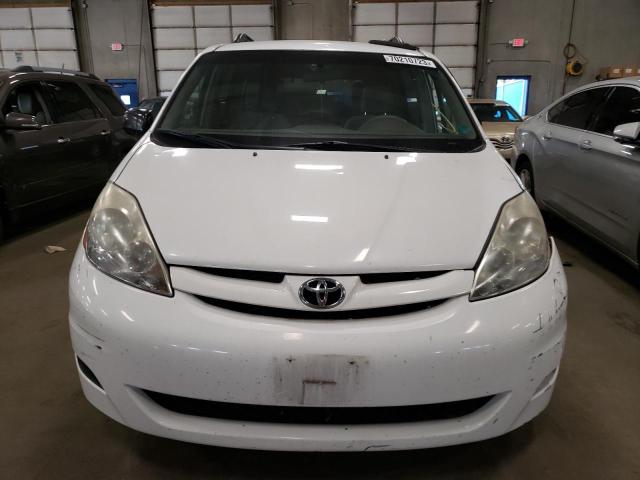 5TDZA23C86S572736 - 2006 TOYOTA SIENNA CE WHITE photo 5