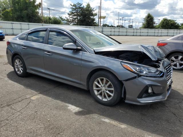 5NPE24AF9KH777292 - 2019 HYUNDAI SONATA SE ნაცრისფერი ფოტო 4