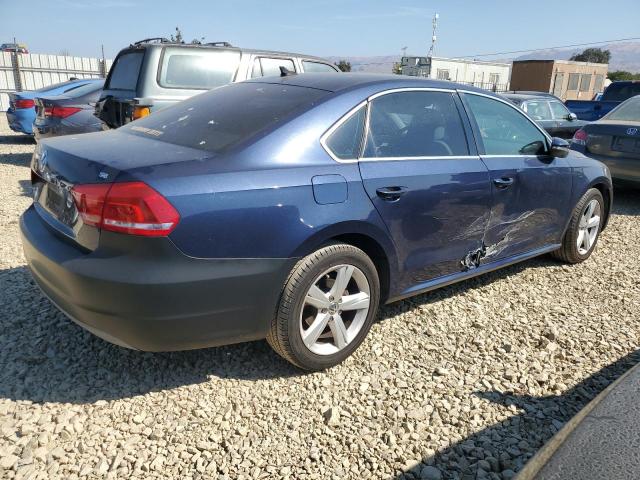 1VWBP7A38CC042518 - 2012 VOLKSWAGEN PASSAT SE BLUE photo 3